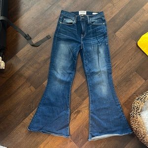 Frame Crop Flare Jeans